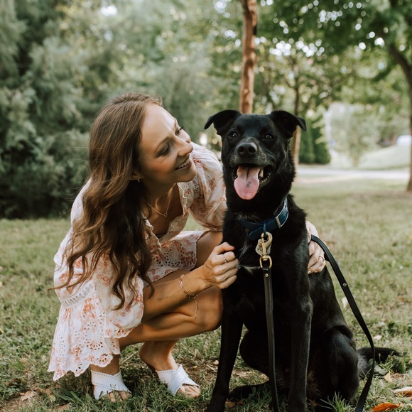 Meet your Posher, Melissa - Picture 1 of 1